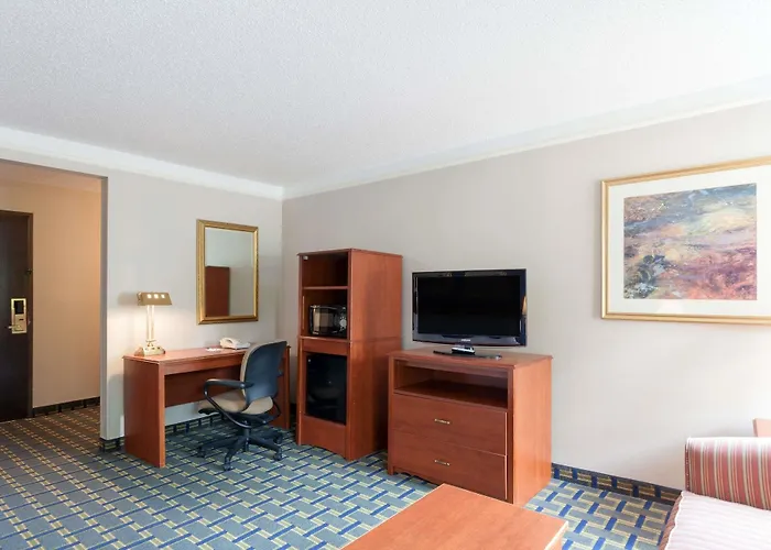Baymont By Wyndham Memphis East