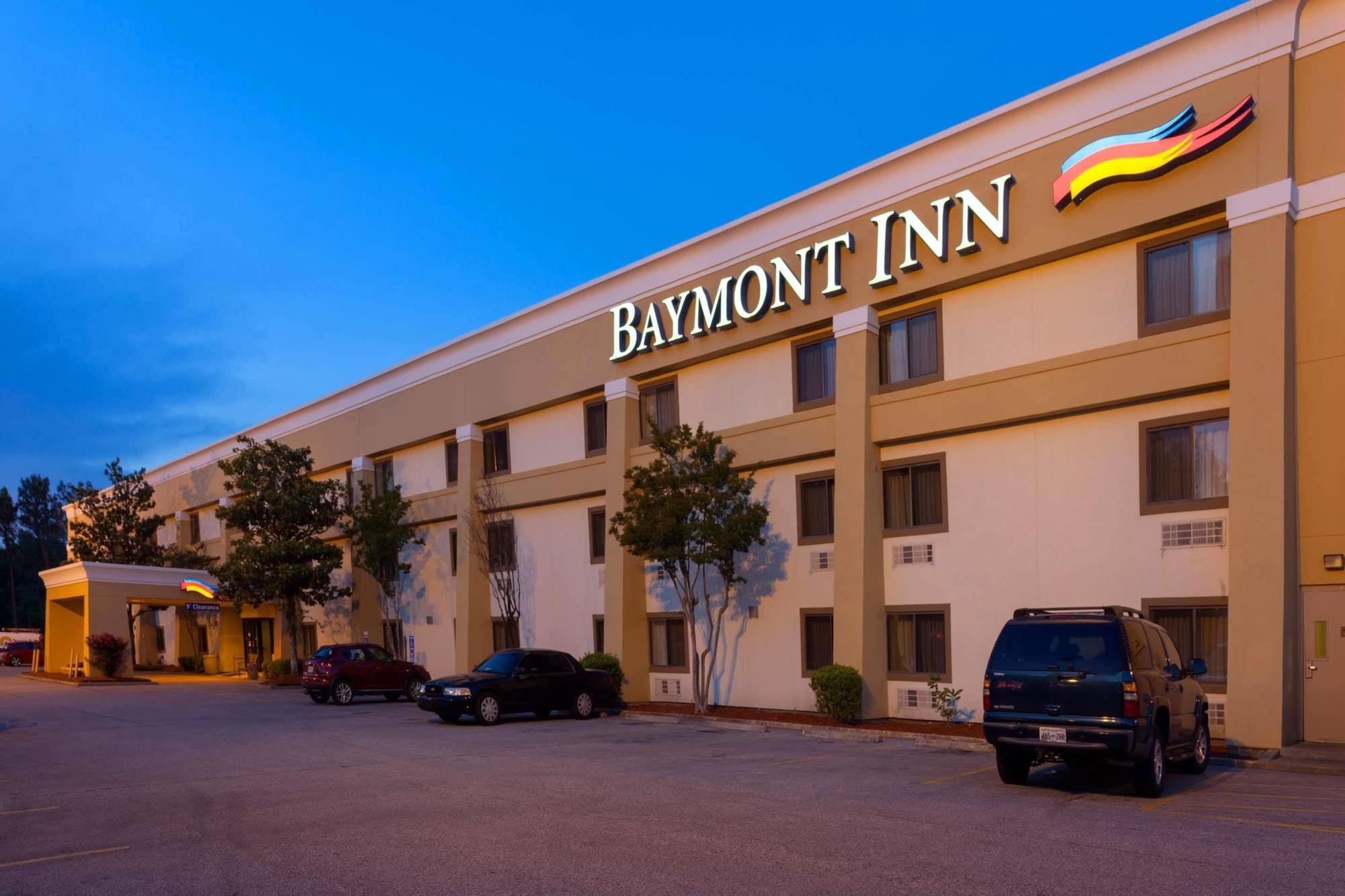Baymont By Wyndham East