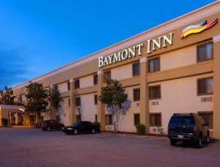 Baymont By Wyndham East 2*